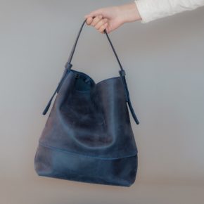 leather tote bag