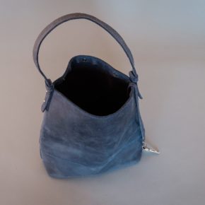 leather tote bag